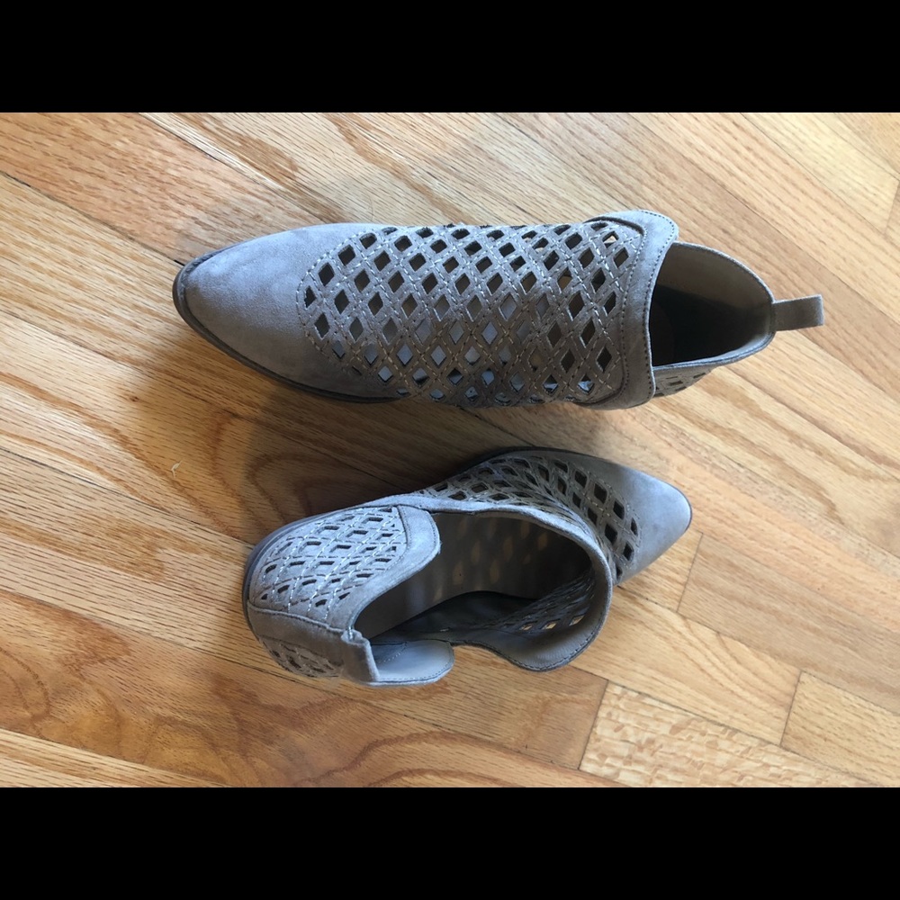Cut Out Spring Booties - Picture 2 of 8